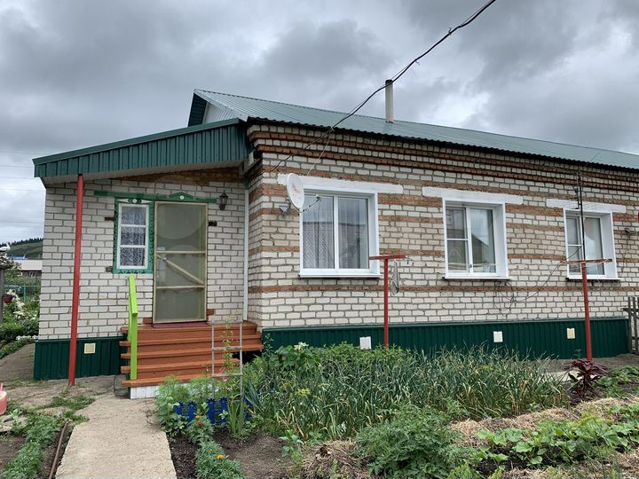 Дом 65 м² на участке 10 сот.