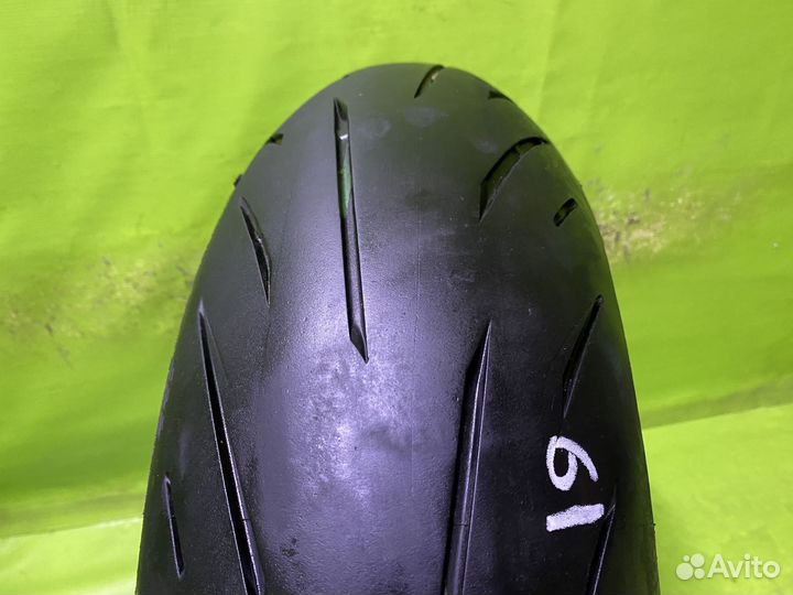 Мотошина 200 55 17 Bridgestone Battlax S22R