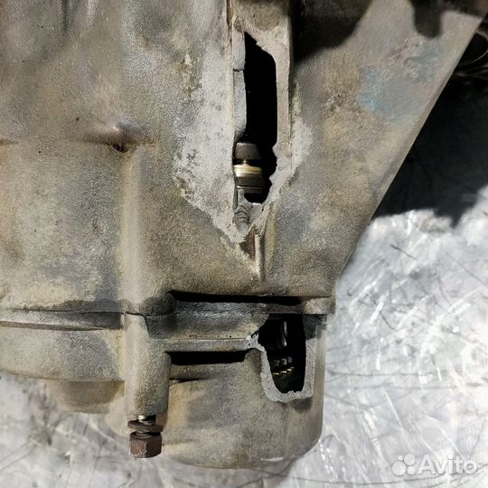 МКПП на запчатси от Лада Пиора (1.6) 211001700012