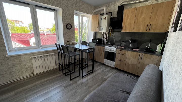 2-к. квартира, 60 м², 3/4 эт.