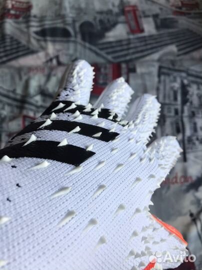 Вратарские перчатки Adidas Predator (реплика)