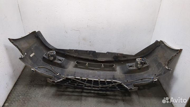 Бампер Chrysler Voyager, 2010