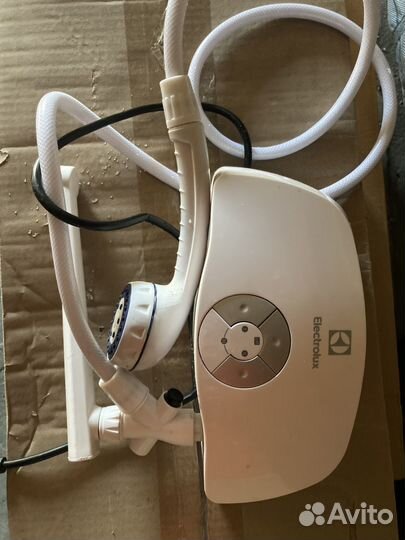 Проточный водонагреватель