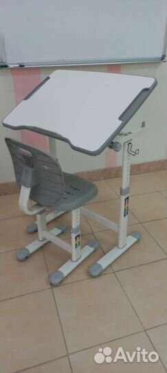 Детский стол и стул растущая парта