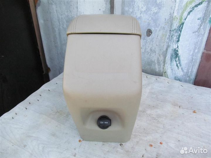 Подлокотник Hyundai Sonata VII 7 LF 2015 - 2019