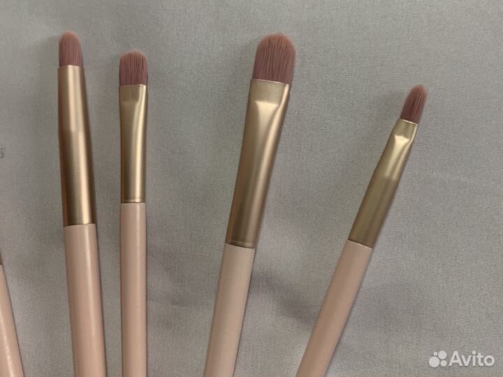 Набор кистей для макияжа