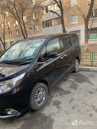 Toyota Esquire 2.0 CVT, 2015, 148 000 км