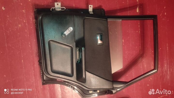 Дверь задняя правая Audi 80/90 b3/b4
