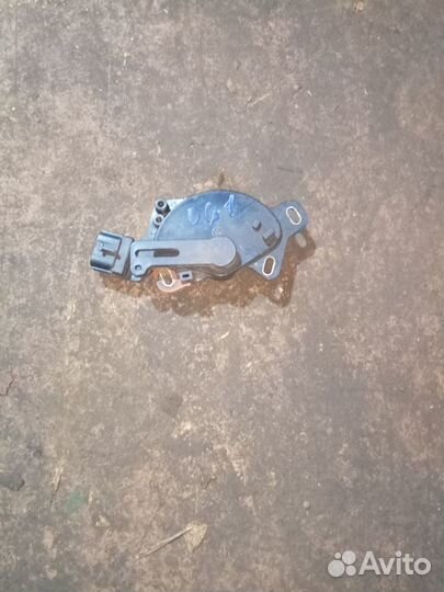Датчик селектора АКПП Nissan Tiida Note Almera
