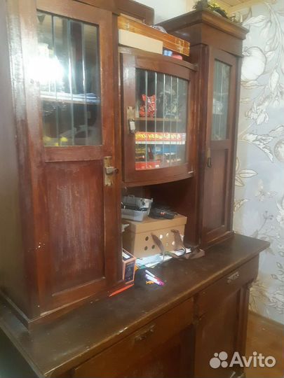 Буфеты и серванты