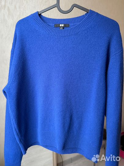 Свитер uniqlo шерсть m