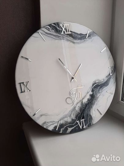 Именные часы