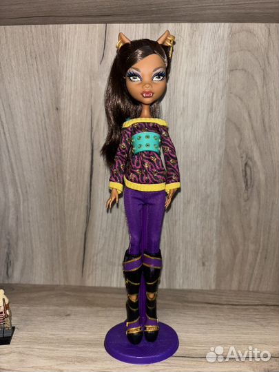 Клодин Вульф скулз аут/Clawdeen Wolf School’s Out