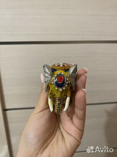 Статуэтка шкатулка слон