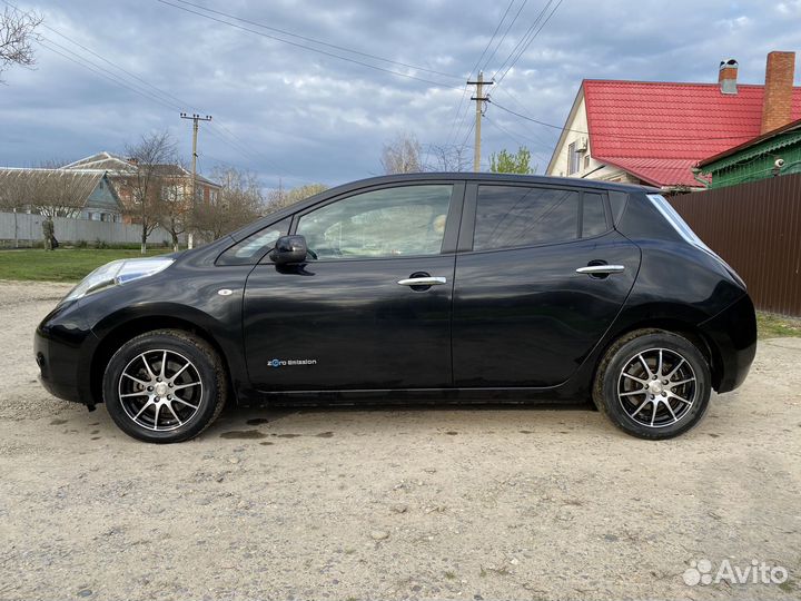 Nissan Leaf 109 AT, 2014, 121 000 км