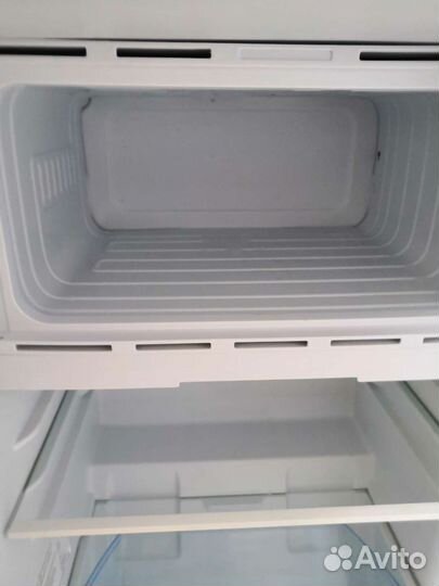 Холодильник бу маленький