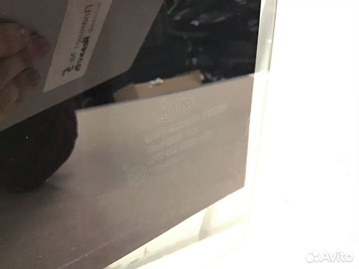 Стекло двери задней левой Kia Sportage 2010-2015