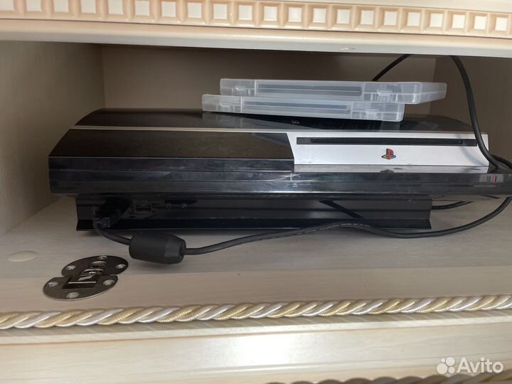 Playstation 3 + 2 игры