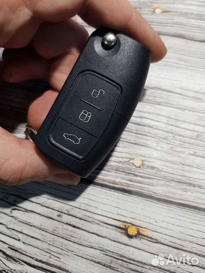 Ключ Форд Фокус 2