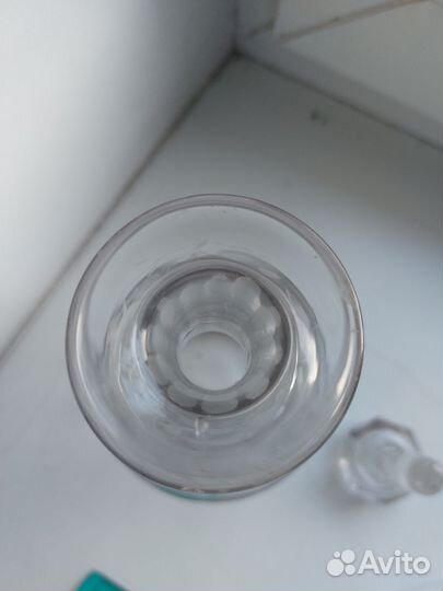 Графин старинный