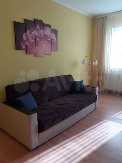 2-к. квартира, 55 м², 1/4 эт.