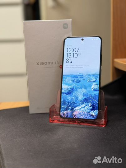 Xiaomi 13, 12/256 ГБ