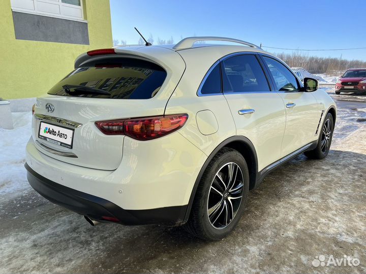 Infiniti QX70 3.0 AT, 2016, 118 000 км