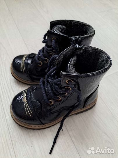 Ботинки для девочки