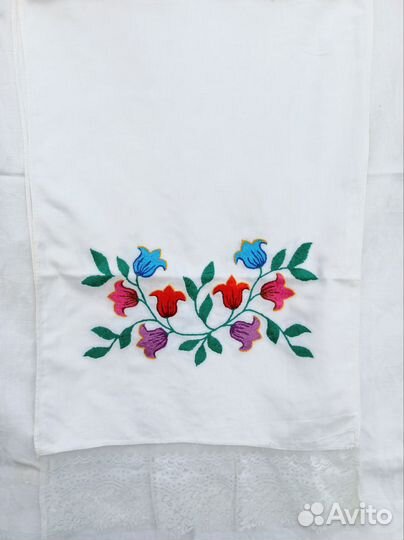 Рушник на икону, вышивка гладью, 240х38 см