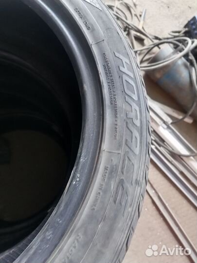 Headway HC768 245/45 R19