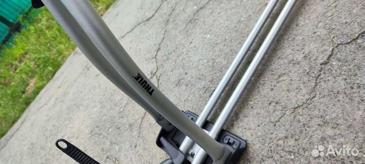 Велобагажник thule 532 на крышу авто