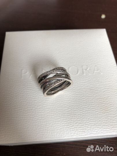 Серебряное кольцо Pandora