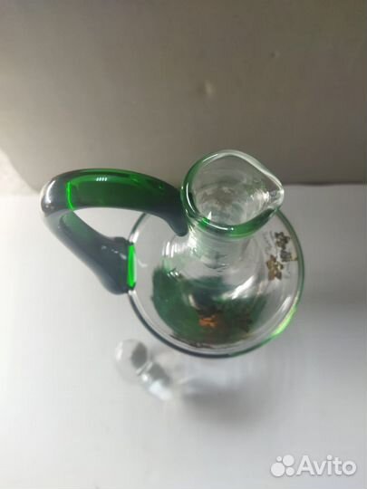 Графин винтажный с декоротивным узором