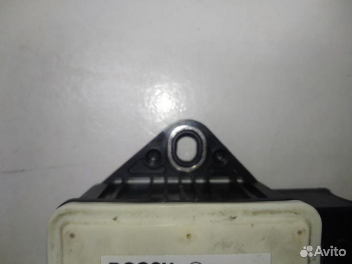 Датчик курсовой устойчивости Toyota Avensis T270 Z