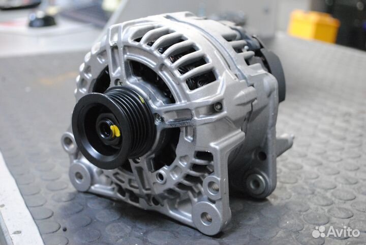Генератор Volkswagen Golf, Jetta 1.4 TSi, 1.6 FSi