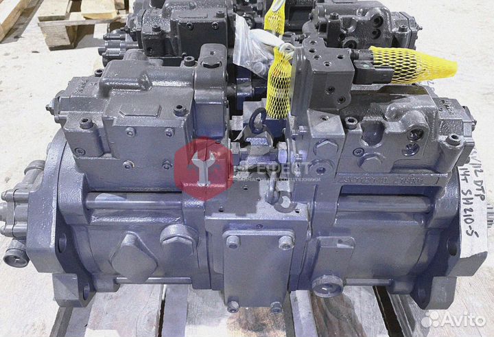 Основной насос Kobelco SK250-8 YN10V00043F1