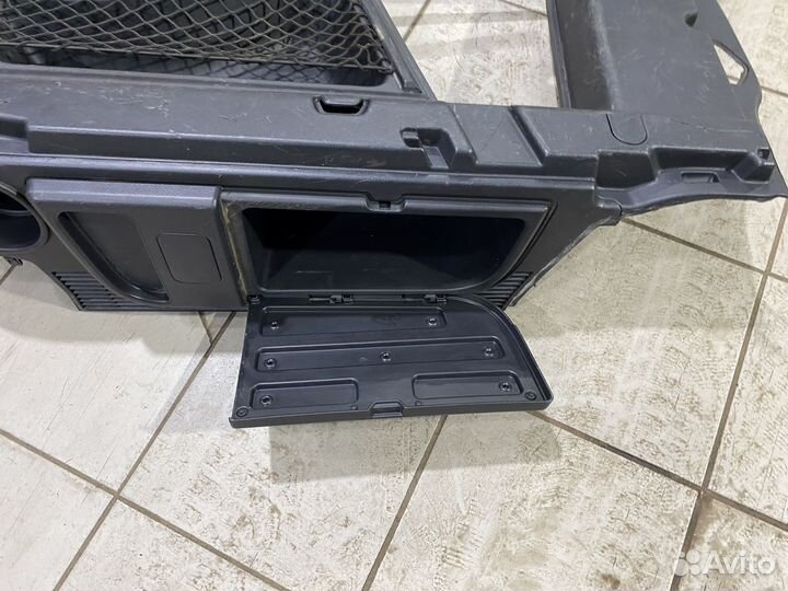 Обивка багажника Дискавери 3 левая