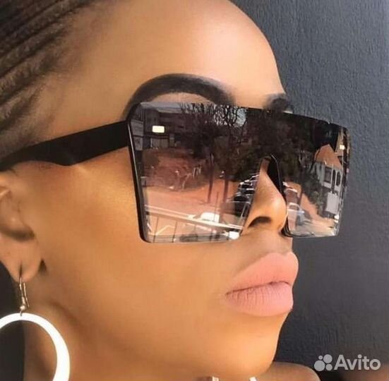 Солнцезащитные очки женские