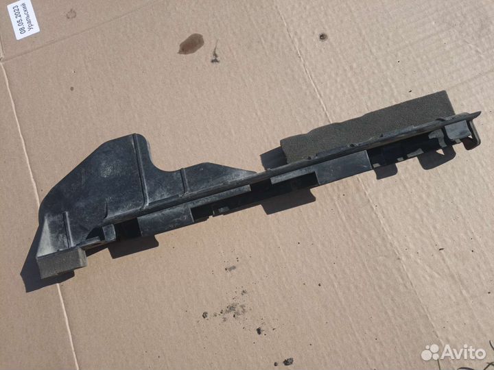 Верхний дефлектор радиатора Hyundai Tucson 3