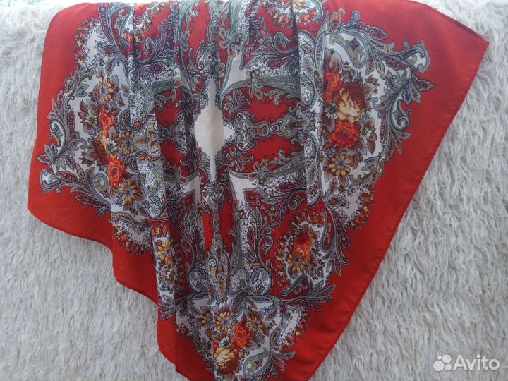 Павловопосадский платок шаль 125х125 