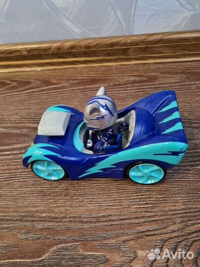 Герои в масках (кэтбой)