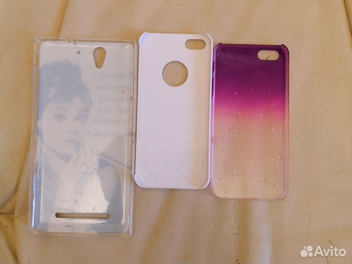 Чехлы на телефоны