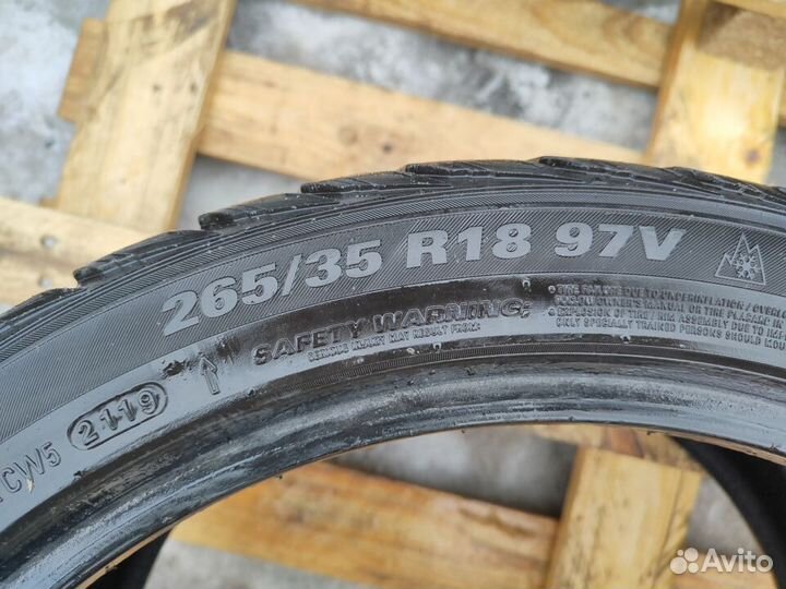 Kumho WinterCraft WP71 265/35 R18 97V
