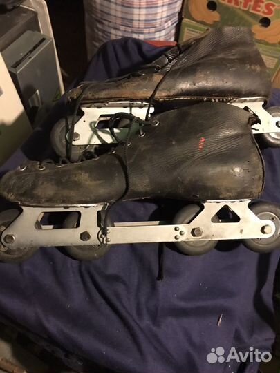 Роликовые коньки