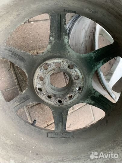 Литве диски на 16