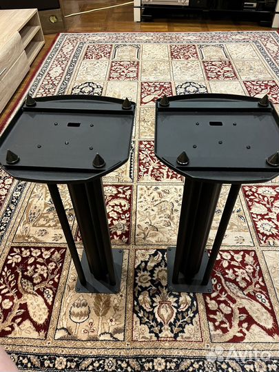 Стойки для акустики фирменные