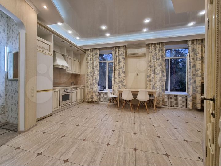 2-к. апартаменты, 55 м², 1/5 эт.