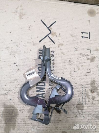 Петля капота Toyota Passo KGC30