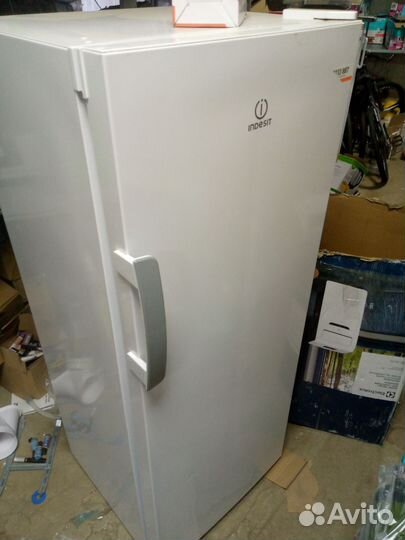 Морозильная камера indesit