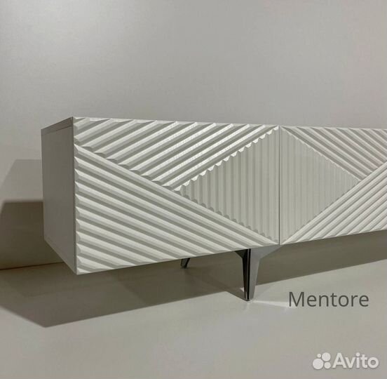 Тумба тв Bravo в белом цвете (на опорах)